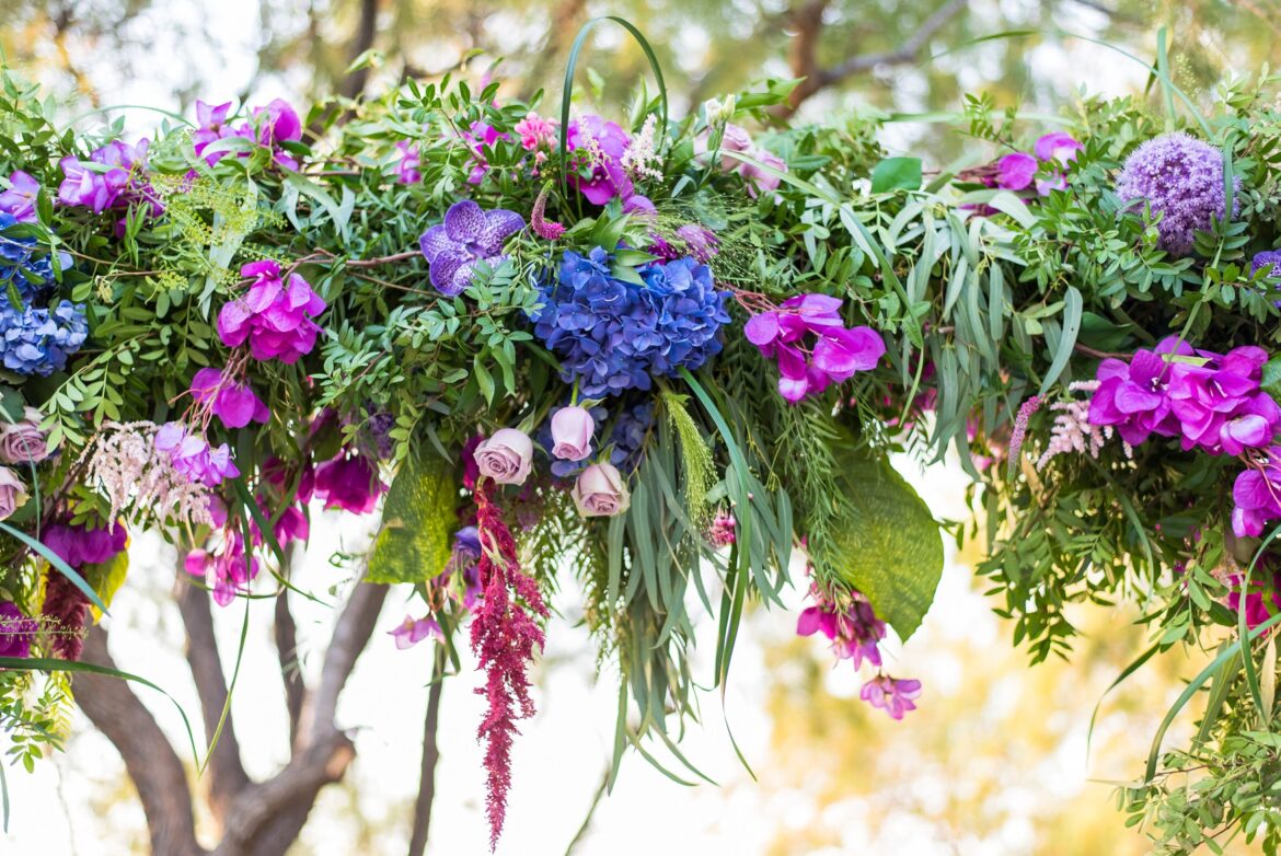 Luxurious Purple Wedding in Athens