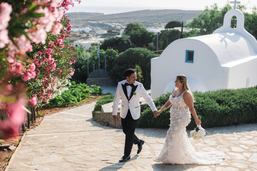 //tsveta-christou.com/wp-content/uploads/2025/12/065A5851-tsveta-christou-wedding-paros-hf-38.jpg